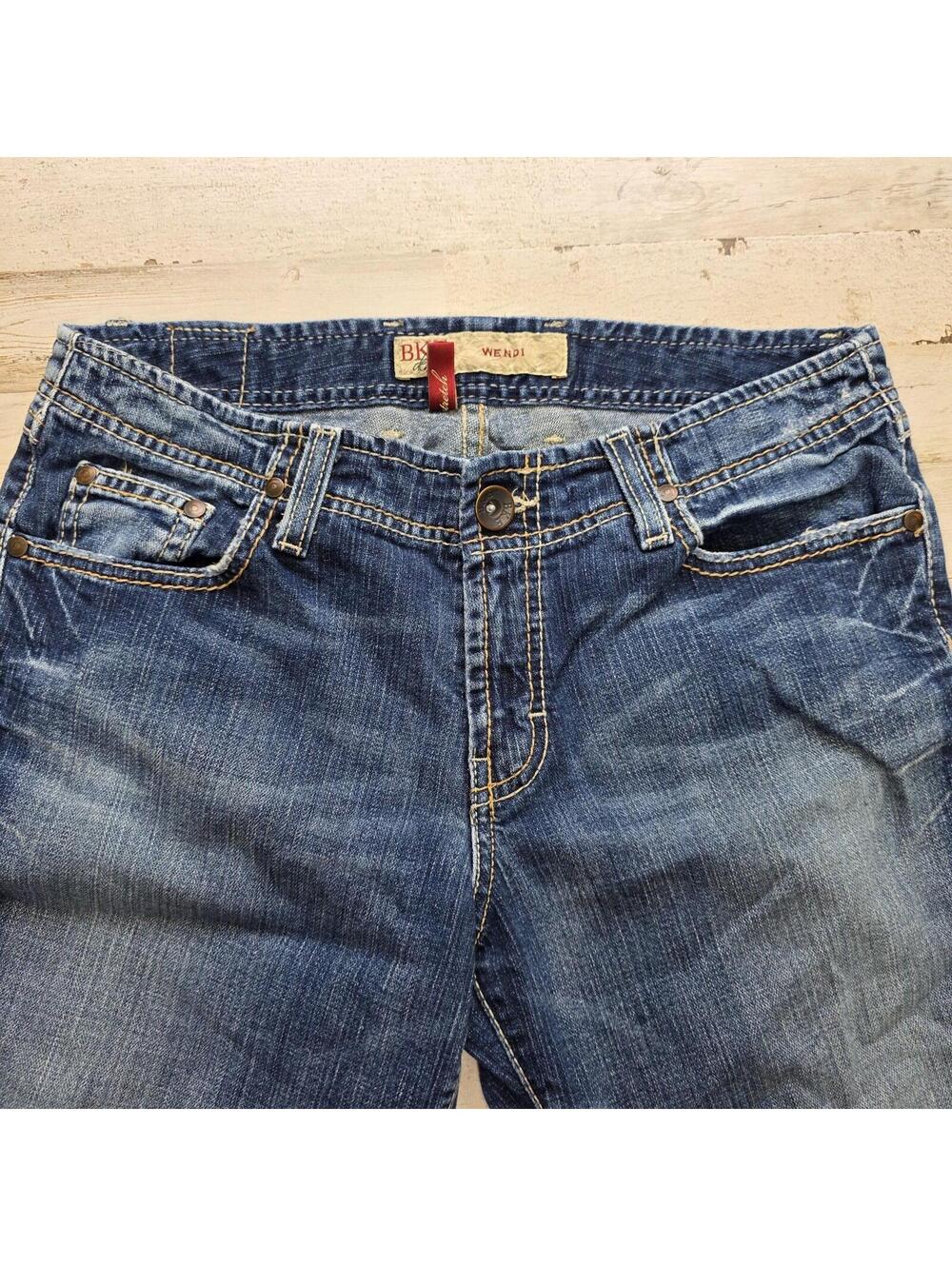BKE Wendi Capri Jeans Womens Size 28 29x22 Stretch Comfort Denim Pants - Picture 2 of 9